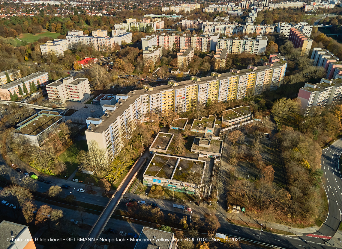 13.11.2020 - die Abrissbaustelle Quiddezentrum in Neuperlach